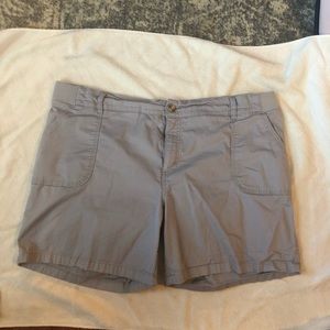 Grey mid rise shorts